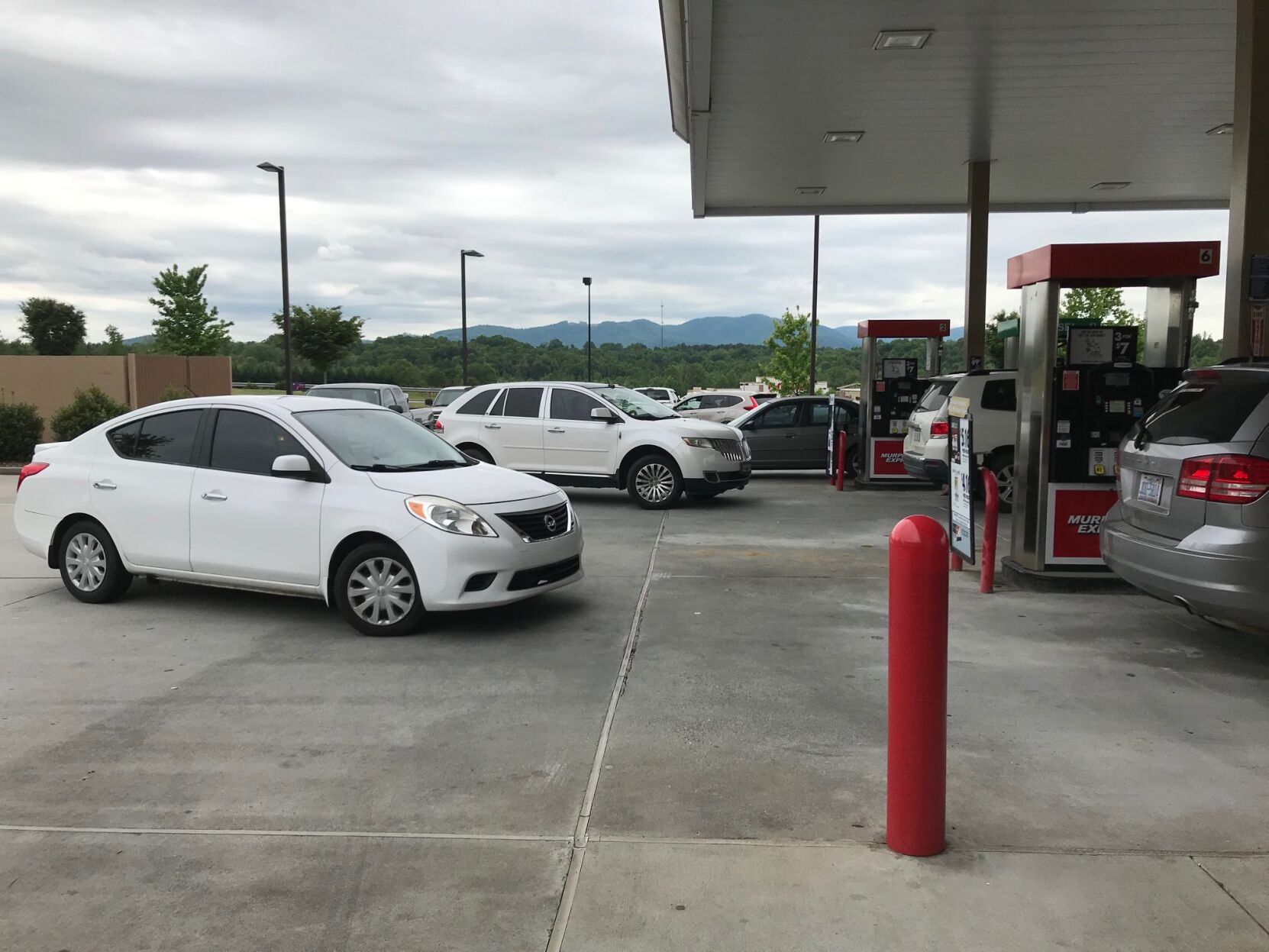 gas2.jpg